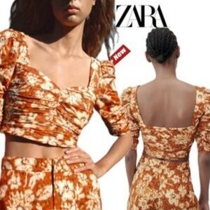 Zara Women's Orange Floral Top, crop,NWT, small, ruched 3/4 sleeves